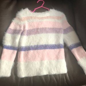 Girls sweater